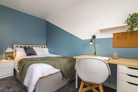 6 bedroom semi-detached house to rent - Photo 4