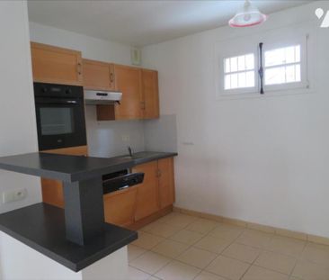 LOCATION - DIEPPE - GRAND F2 TRES BON ETAT de 59,83 m² - Photo 2