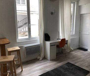 Location Appartement 1 pièce 24m² - Photo 1