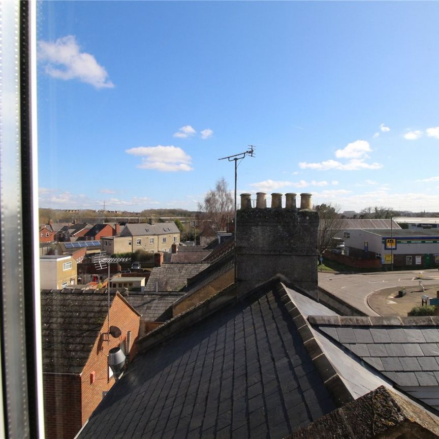 Watermoor Road, - Photo 1