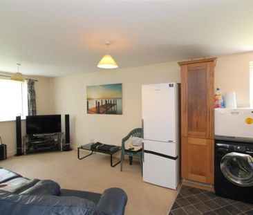 2 Bed Flat, Leatham Avenue, S61 - Photo 4