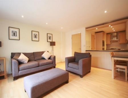 2 Bedroom Apartment To Let - Photo 2