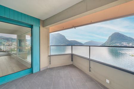 APPARTAMENTO DI 6.5 LOCALI IN PRIMA FILA LAGO - Foto 3