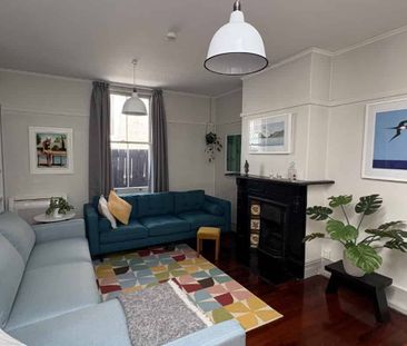 2 Bedroom Villa, Newtown - Photo 3