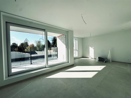 Gelijkvloers appartement met gezellige tuin - Photo 2