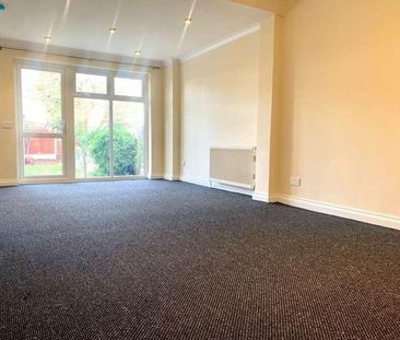 Fairholme Road, Ilford, IG1 - Photo 2