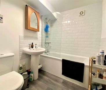 Upper East Hayes, Bath - Photo 6