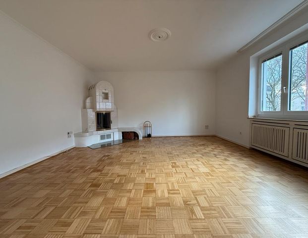 4-Zimmer-Wohnung mit Einbauküche in Oberkassel - Foto 1