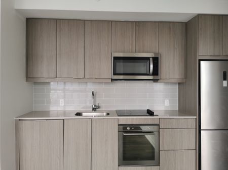 For Lease - 32 Forest Manor Road Unit# 1302, Toronto, Ontario - Photo 4