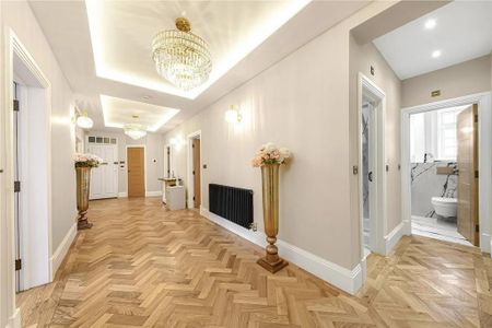 5 bedroom flat to rent - Photo 4