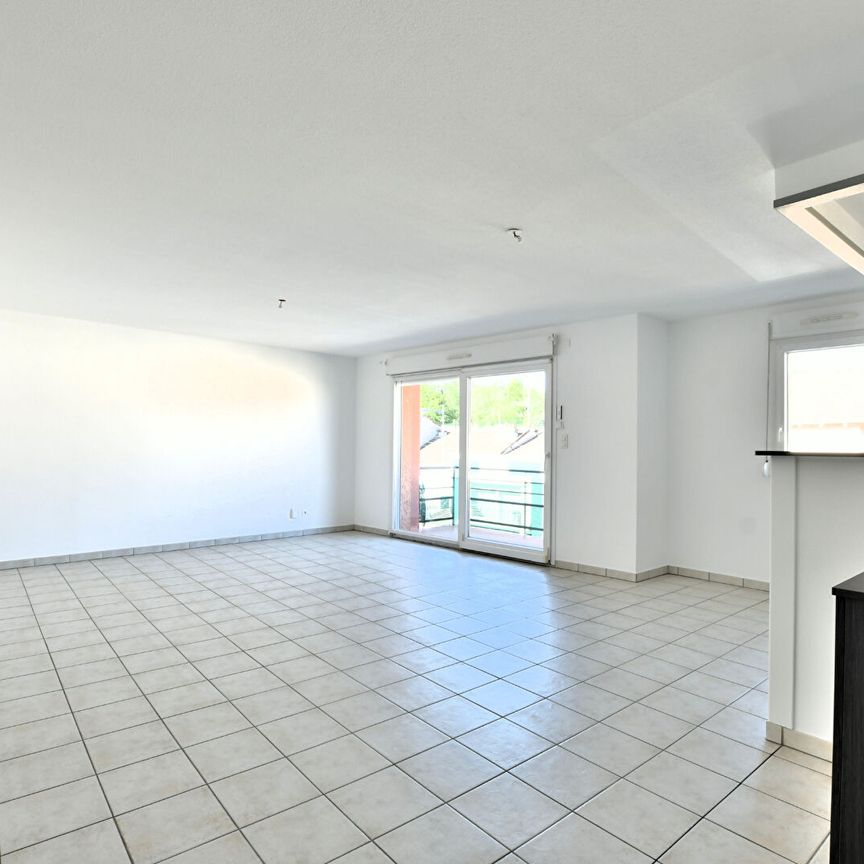 Location Appartement 6 pièces 136m² GOLBEY 88190 - Photo 1