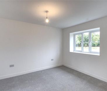 3 bedroom detached house to rent - Photo 2