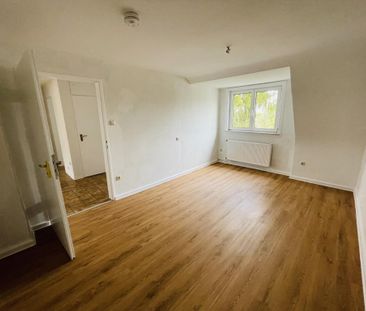 Gemütliche 3-Zimmer- Dachgeschoss-Wohnung - in der Innenstadt! - Foto 3