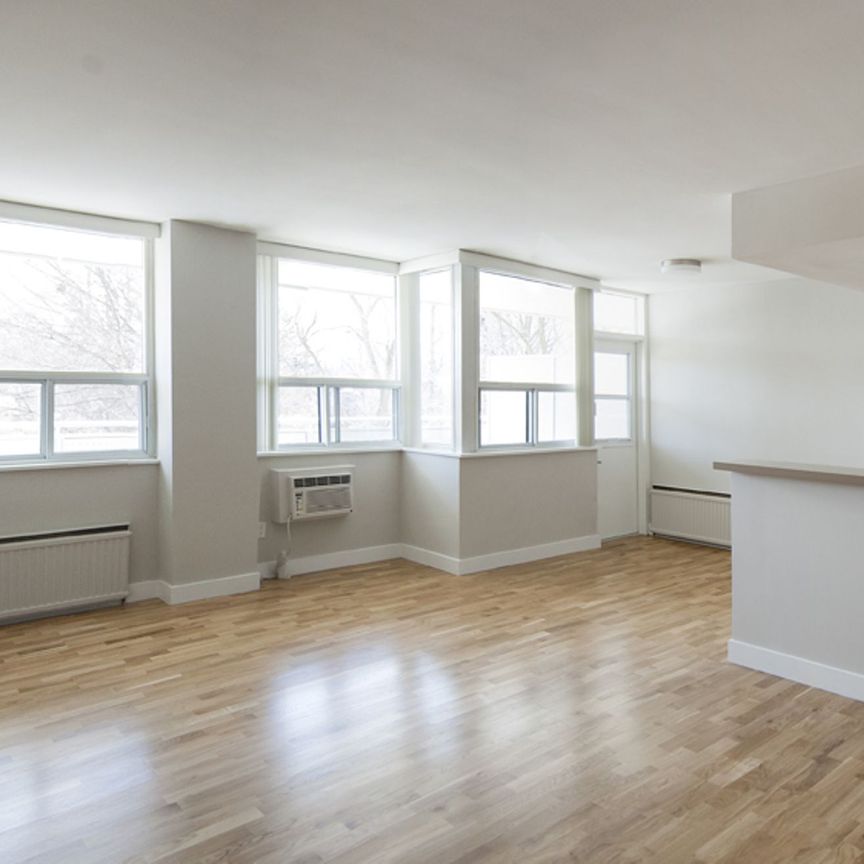 551 Eglinton Avenue East - Photo 1