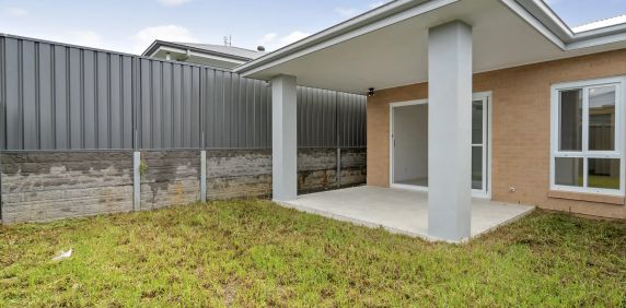 2 Bedroom Home - Photo 2