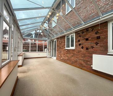 2 bedroom maisonette to rent - Photo 6