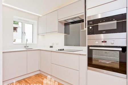 1 Bed Flat, Reigate Road, BN1 - Photo 3