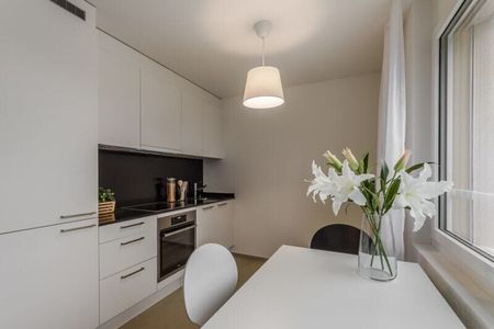 Ideal for singles or couples: 2.5-room apartment in a central location - Foto 3