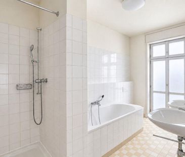 Charmante 4-Zimmerwohnung mit zwei Balkonen - Foto 4