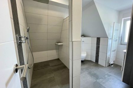 iTH: Überragend aus jedem Blickwinkel! Kompl. möblierte Traumwohnung in der Stadtmitte! - Photo 5