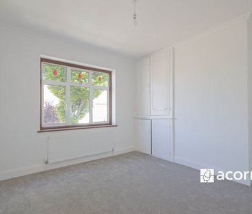 Semi-detached House to rent - Holmesdale Road, Bexleyheath, DA7 - Photo 5