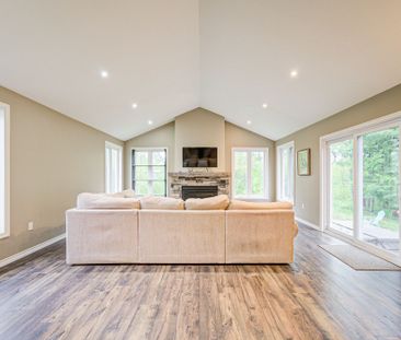 For Lease - 1147 Belle Aire Beach Road Unit# Upper Floor, Innisfil,... - Photo 3