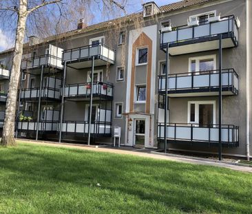 Demnächst frei! 2-Zimmer-Wohnung in Düsseldorf Vennhausen - Photo 1