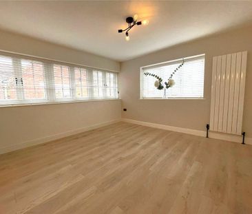 2 bedroom maisonette to rent - Photo 5