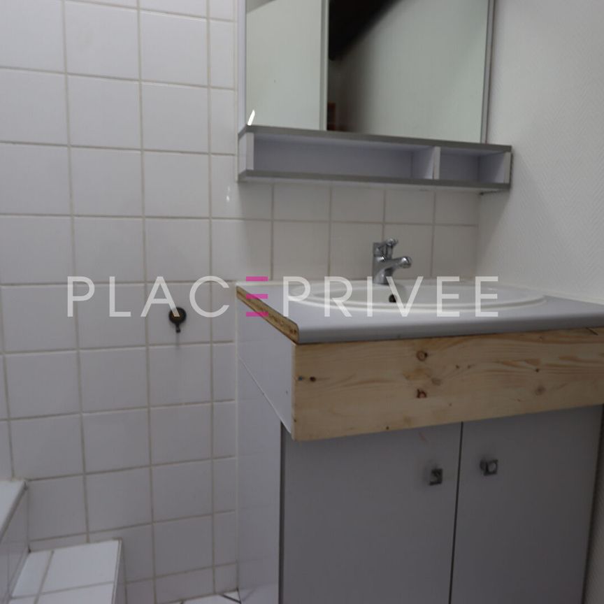 STUDIO - Photo 1