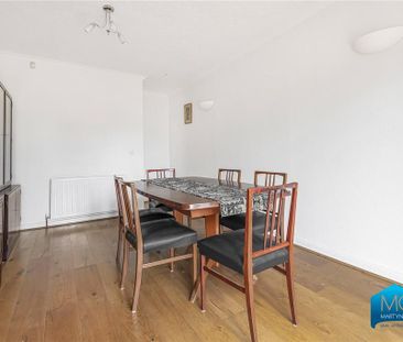 4 bedroom semi-detached house to rent - Photo 5