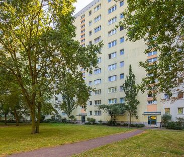 Familienwohnung in Marzahn - ab sofort - Photo 1