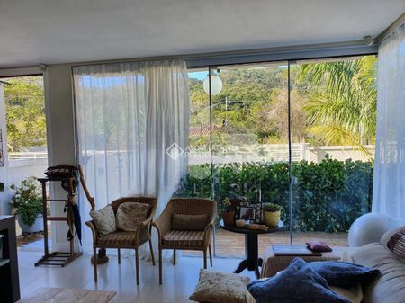 Casa com 3 quartos e 143m² para alugar em Campeche, Florianópolis. - Foto 2