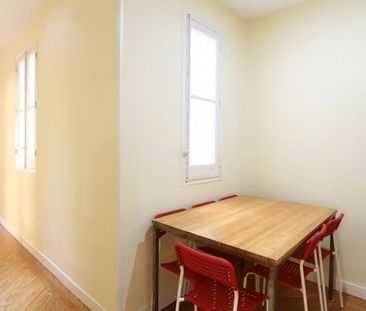 Calle de O'Donnell, Madrid, Community of Madrid 28009 - Photo 1