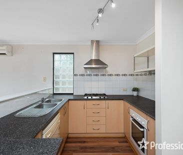 Quiet Cul-de-Sac Living with Park Views - Photo 4