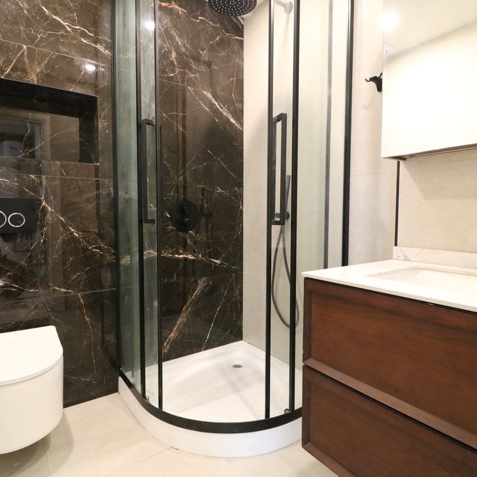 Lyons Court, Dorking, RH4 - Photo 1