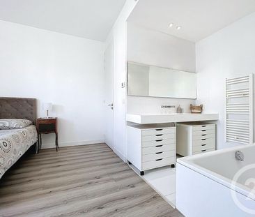 Location Appartement 3 pièces 84m² NICE 06000 - Photo 6