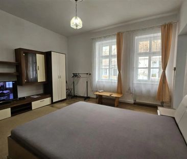 Garsoniera de inchiriat in Sibiu langa Piata Cibin - Photo 3