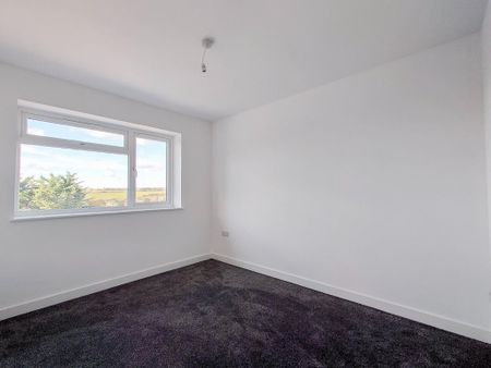 5 bedroom detached house to rent - Photo 5