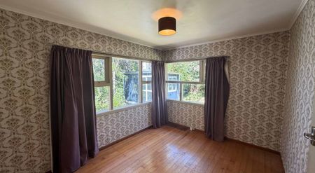 HOWE STREET GEM! - Photo 3