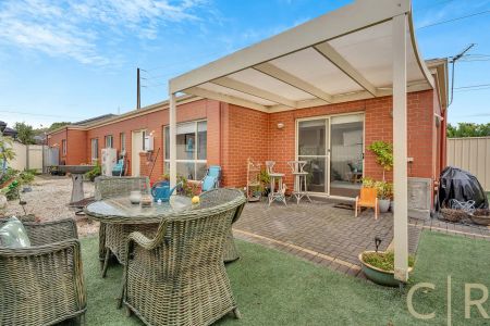“Low Maintenance Living at it's Best” - Photo 3