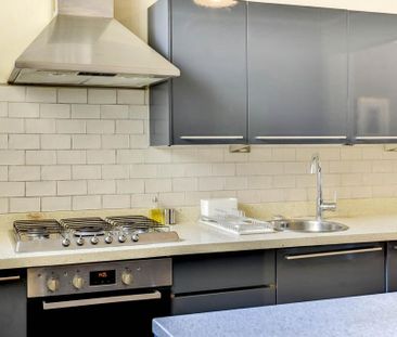 3 bedroom maisonette to rent - Photo 6