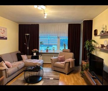 Vermietung: Bergisch Gladbach-Refrath: 2 ZKDB, hell/ renoviert - Photo 2