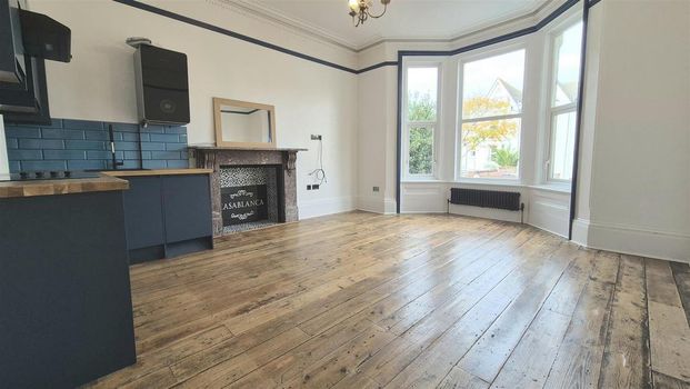 2 bedroom apartment to rent - Photo 1