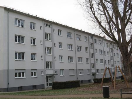 Bezahlbare 4-Zimmer-Wohnung in ES-Mettingen! - Photo 3