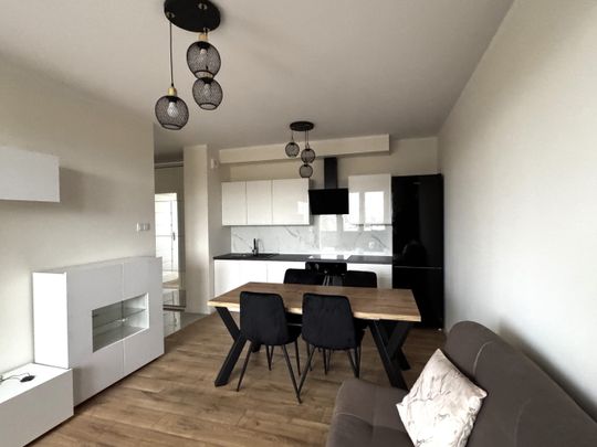 Mieszkanie na wynajem 46m2 os. Europejskie - Photo 1