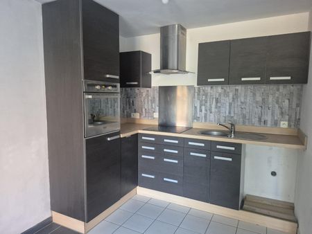 Location Appartement 3 pièces 58m² LOOS 59120 - Photo 2