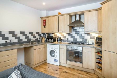 Fenwick Place, Clapham, SW9 - Photo 4