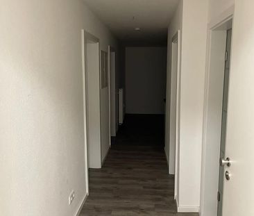 Wir vermieten ab 01.01.2025 eine 3-Zimmer Wohnung mit Balkon - Photo 1