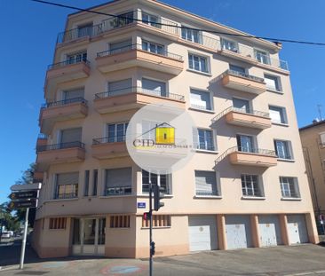 Appartement - 3 pièces - 78,80 m² - Bourgoin-Jallieu - Photo 2