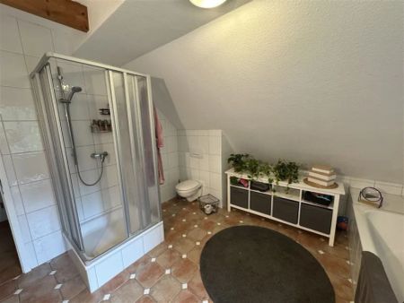 ***ROSENGARTEN-NENNDORF***SCHICKE 2 ZIMMER WOHNUNG MIT BALKON ZU VERMIETEN*** - Photo 3